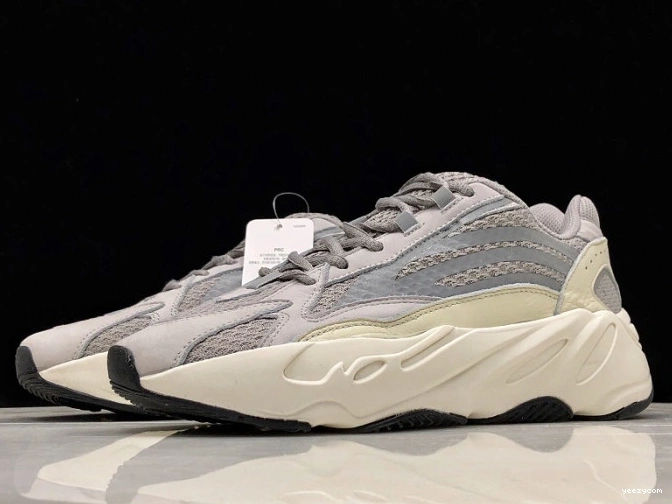 Yeezy 700 Adidas Boost Static EF2829 V2 0711